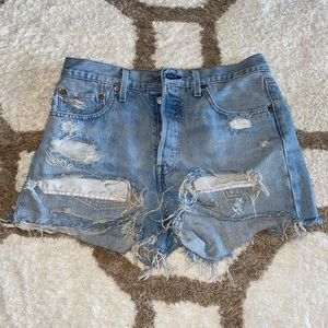 Levi jean shorts